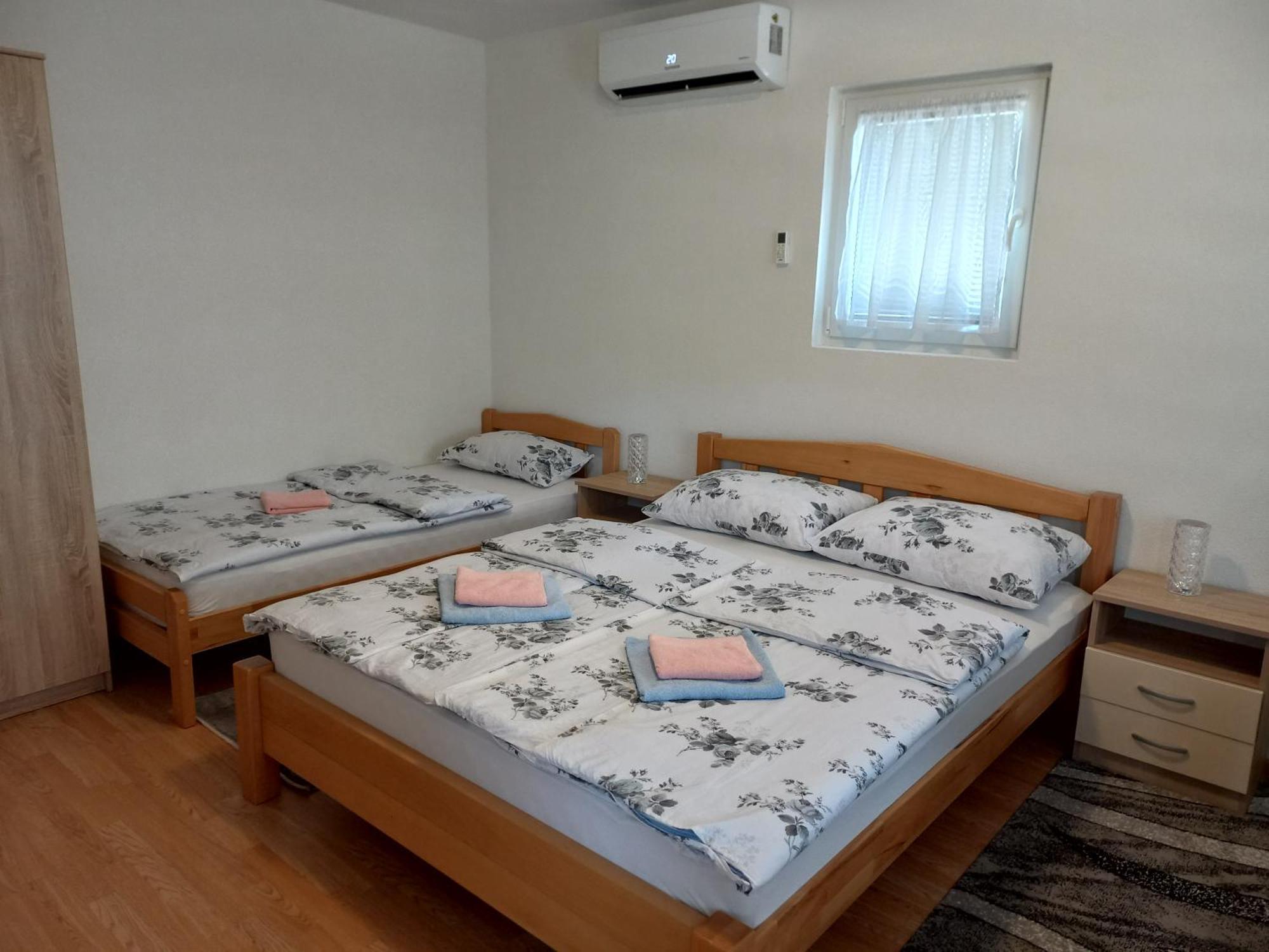 Apartman Konak Prozor Exteriér fotografie